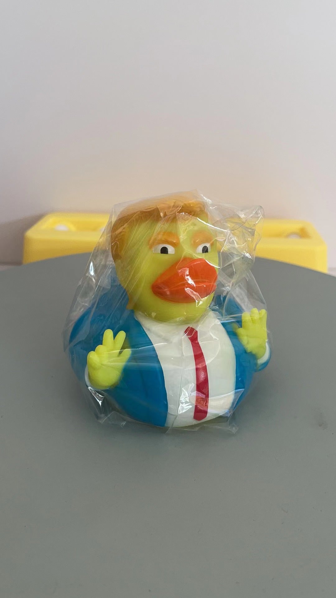 Children's Bath Water Duck Vinyl Squeezing Toy Suit Squeeze Sound Toys